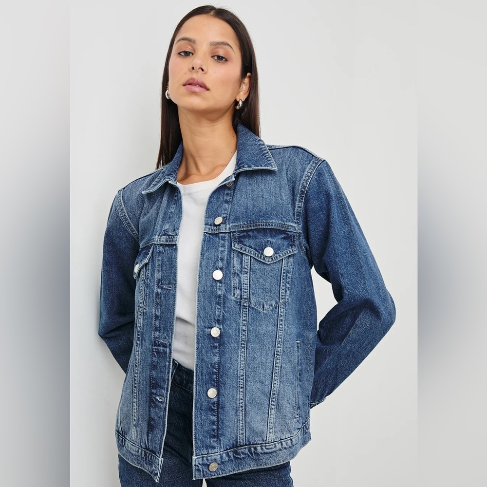 NWT Grove Boyfriend Trucker Jacket in Indigo Haze Size Large